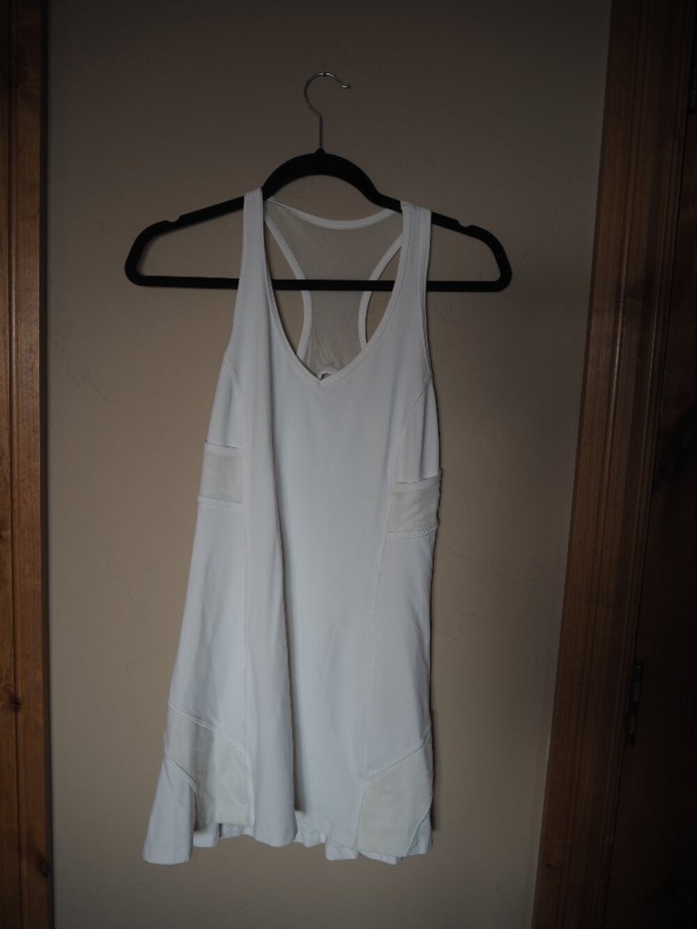 Lululemon Ace Dress White Tennis Racerback Mesh Size 4